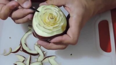 دوره آموزشی حکاکی میوه و سبزی‌ آرایی